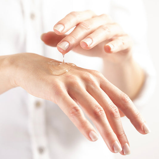 Baume nettoyant démaquillant